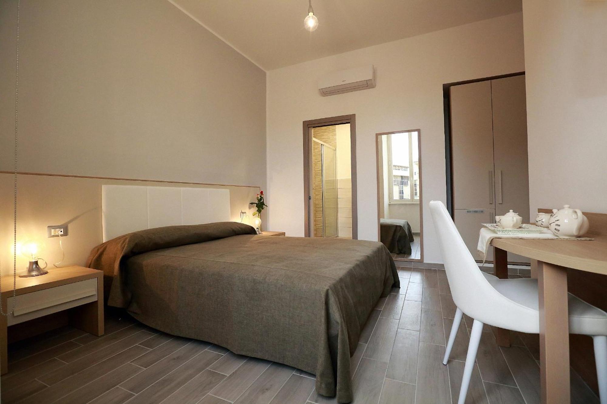 Casa Martinez Roma Hotel Bagian luar foto