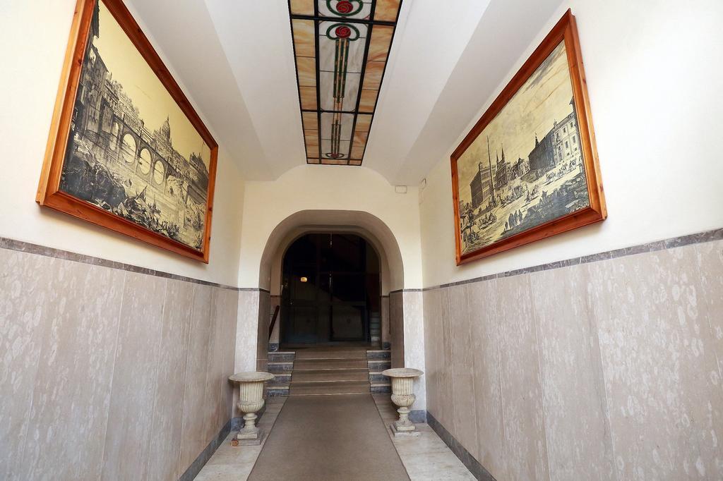 Casa Martinez Roma Hotel Bagian luar foto