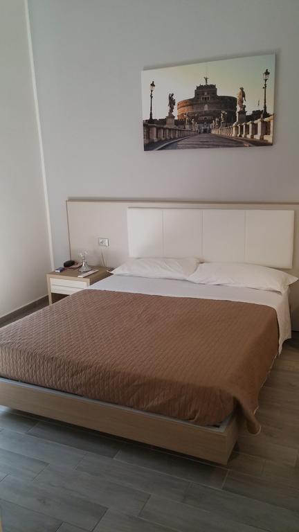 Casa Martinez Roma Hotel Bagian luar foto